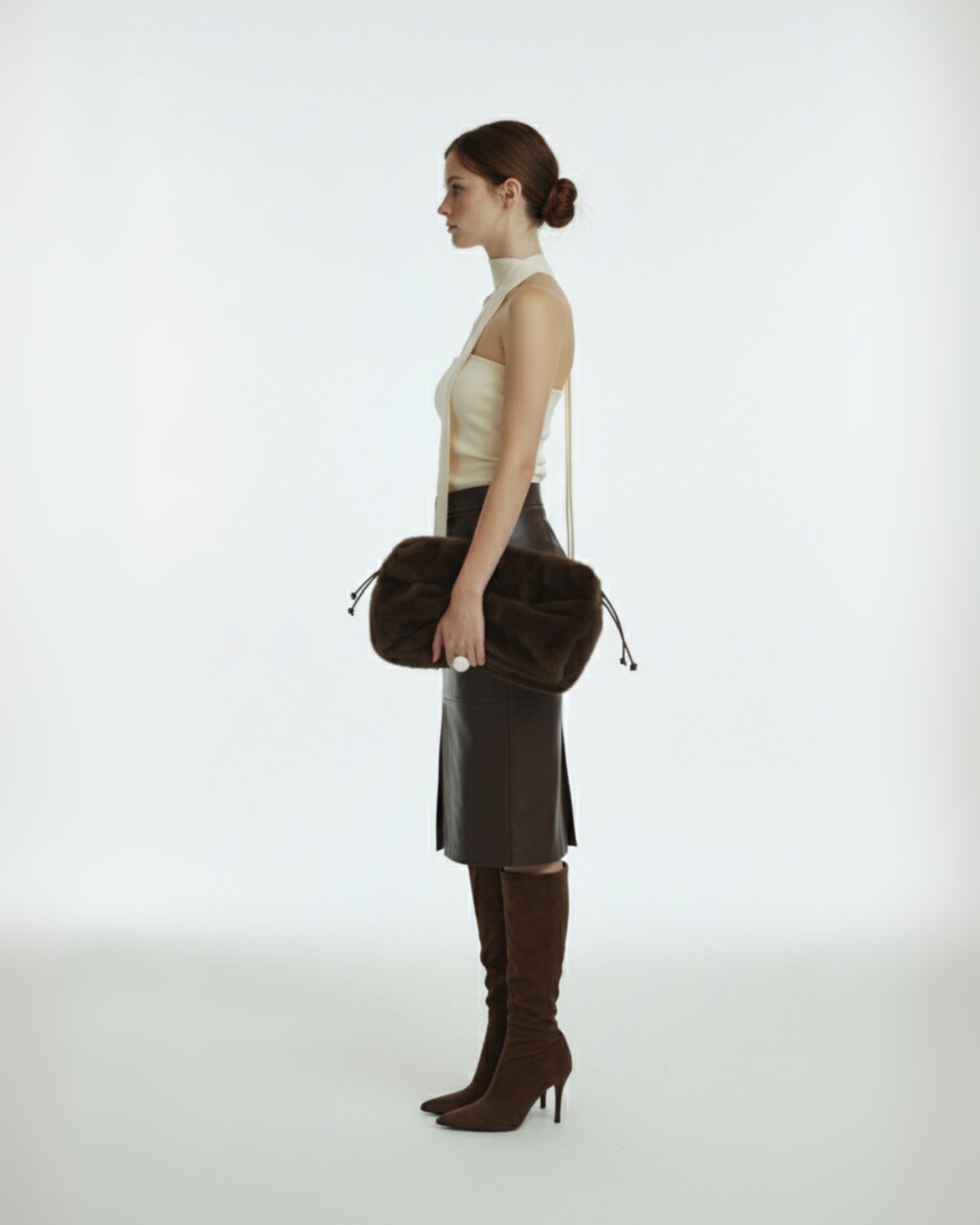 OLERIA ÜST – Bağlama Detaylı Triko Büstiyer